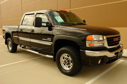 06  gmc sierra 2500hd slt crew cab diesel short bed 4wd heat seats mint cond