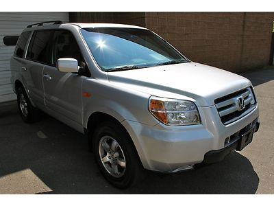 MAKE OFFER - 1 OWNER - EX-L MODEL - FULLY SERVICED - 4 WHEEL DRIVE - WARRANTY, US $13,990.00, image 14