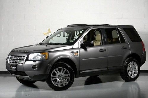 Lr2 se! great gas mileage! lighting pkg! cold weather pkg! one owner!