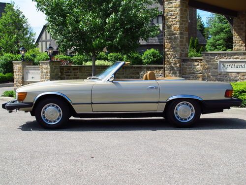 1975 Mercedes-Benz 450SL Roadster Convertible, both tops, runs beautifully, image 5