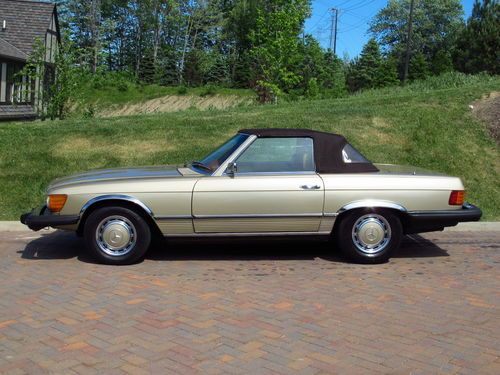 1975 Mercedes-Benz 450SL Roadster Convertible, both tops, runs beautifully, image 8