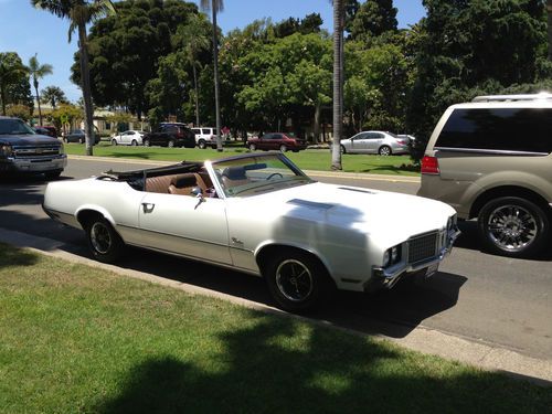 1972 oldsmobile cutlass convertible