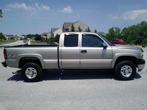 03' chevy silverado 2500hd ls extended cab*super clean*runs great