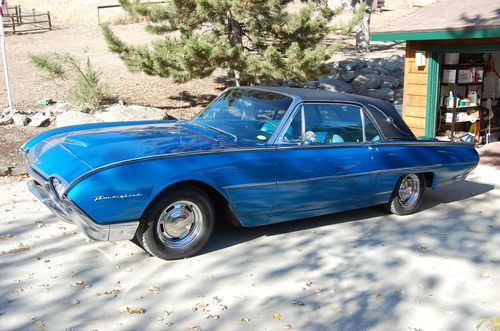 1962 Ford Thunderbird 2-Door Light Custom 390 Engine, image 6