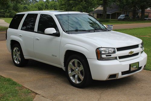 2007 chevrolet trailblazer ss extra clean low miles