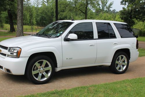 Buy Used 2007 Chevrolet Trailblazer Ss Extra Clean Low Miles In Pearl