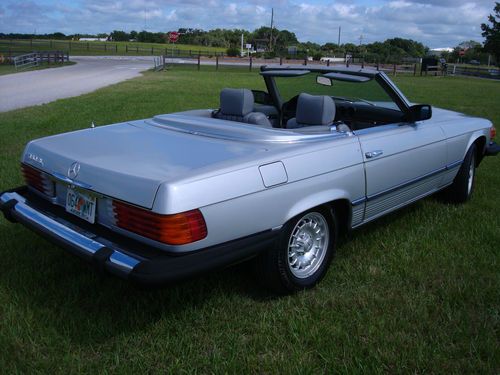 1982 Mercedes Benz 380SL, very well maintained,, image 2