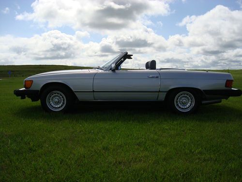 1982 Mercedes Benz 380SL, very well maintained,, image 3
