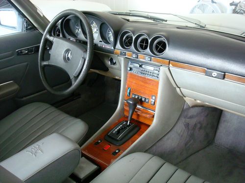 1982 Mercedes Benz 380SL, very well maintained,, image 15
