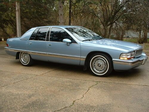 1992 buick roadmaster limited 4-door sedan  49k orig. mi. immaculate, like new