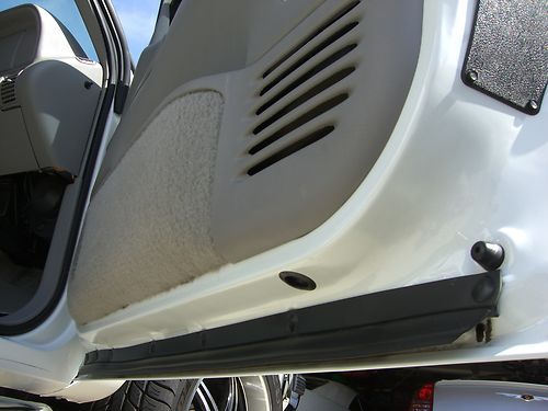 1997 Chevrolet Tahoe LT Sport Utility 2-Door 5.7L 4WD, image 10