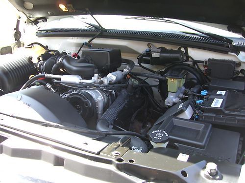 1997 Chevrolet Tahoe LT Sport Utility 2-Door 5.7L 4WD, image 14