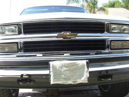 1997 Chevrolet Tahoe LT Sport Utility 2-Door 5.7L 4WD, image 19