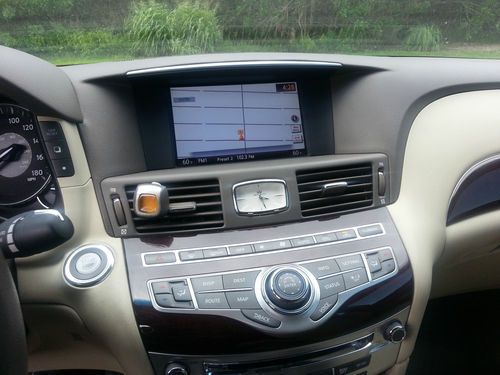 2011 Infiniti M37 Base Sedan 4-Door 3.7L, image 9