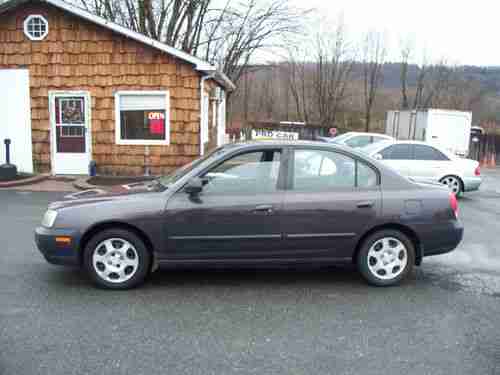 2001 Hyundai Elantra GLS Sedan 4-Door 2.0L, image 2