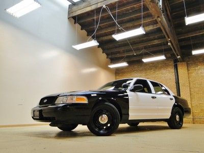 '10 CROWN VICTORIA, P71 P7B POLICE, Black/White, 56K MILES, CLEAN, WELL KEPT, US $8,495.00, image 3