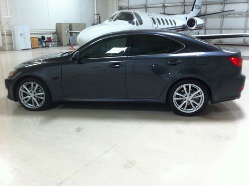 2006 lexus is250 sport sedan - incredible condition, 1 owner, perfect carfax