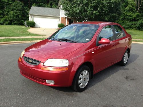 2005 chevrolet aveo lt sedan 4-door 1.6l