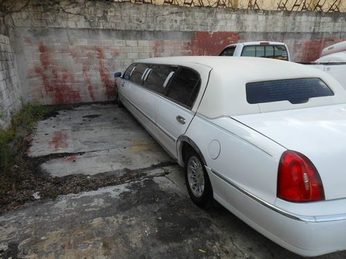 Limo Lincoln 1999 Wite y Limo Lincoln 2006 Black, image 5