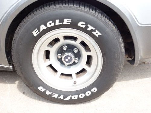 1978 25th Silver Anniversary L-82 Corvette 100% Original Matching # 36,000 Miles, image 7