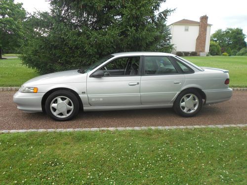 1995 ford taurus sho - rare 5-speed - garage kept - original and very clean