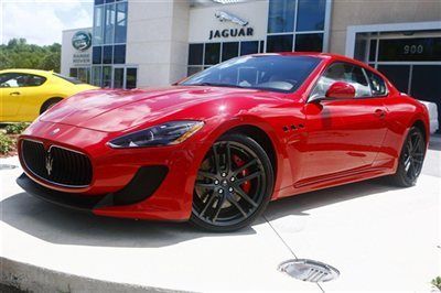 2012 maserati granturismo mc stradale coupe - extremely low miles