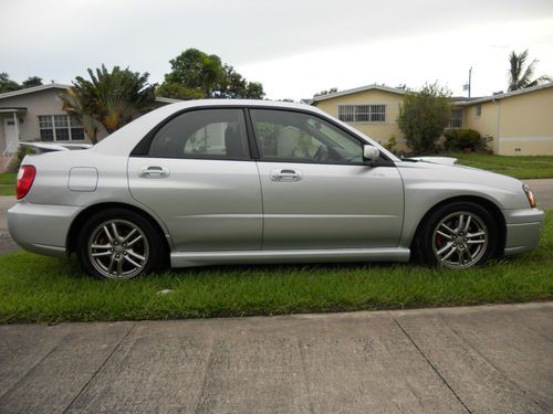 2005 subaru impreza wrx sedan 4-door 2.0l