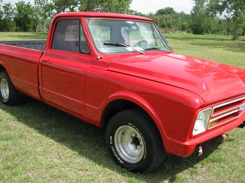 Truck has rebuilt 350 , 350 turbo transmission and fresh paint
