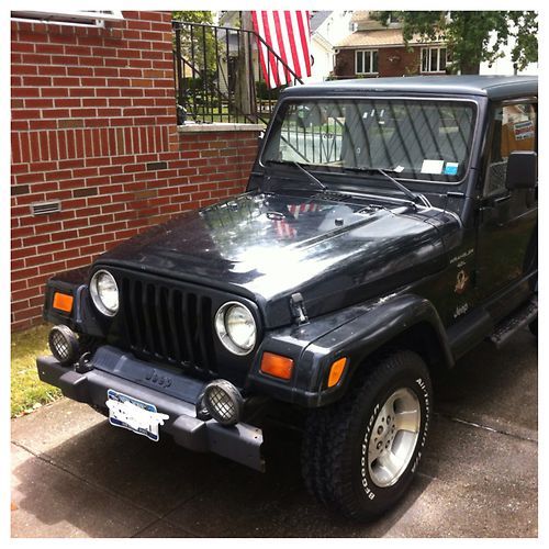 1999 jeep wrangler sahara sport utility 2-door 4.0l black