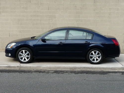 Beautiful 2005 nissan maxima sl sedan..power sunroof..leather..clean!!