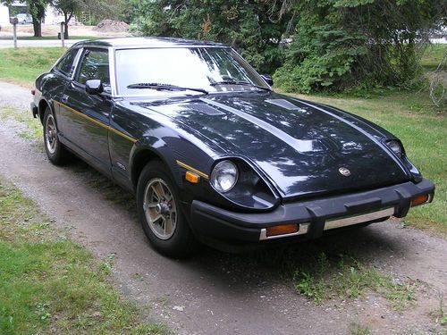 280 zx   2+2   1979 low mileage - 2 owner - clean original 280 zx  - 5 speed car