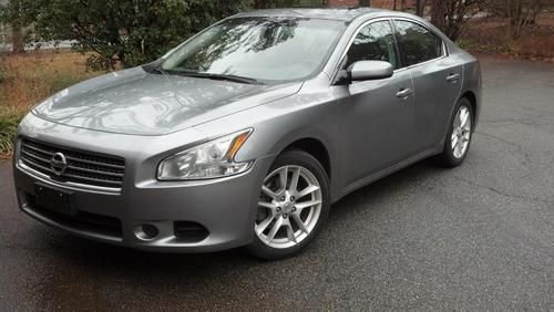 2009 nissan maxima s sedan 4-door 3.5l