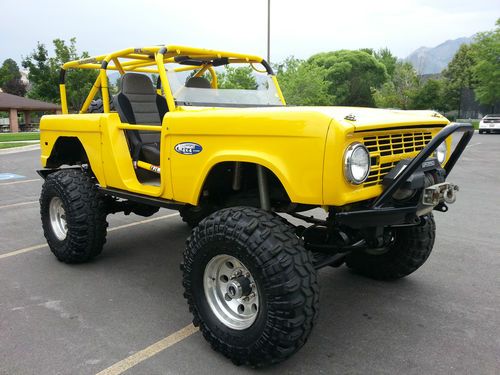 Ford bronco - fuel injected v8 - crowd stopper -  hot rod - rock crawler