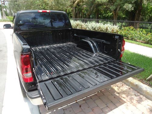 2007 Chevy Silverado C1500 Classic Extra Cab Short Bed 43K miles V6 Automatic, image 10