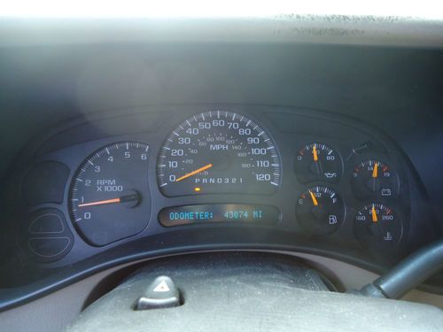 2007 Chevy Silverado C1500 Classic Extra Cab Short Bed 43K miles V6 Automatic, image 12