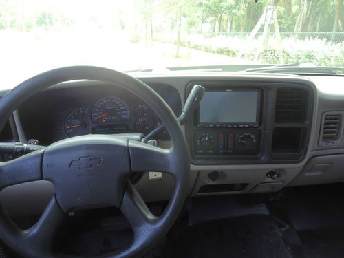 2007 Chevy Silverado C1500 Classic Extra Cab Short Bed 43K miles V6 Automatic, image 13