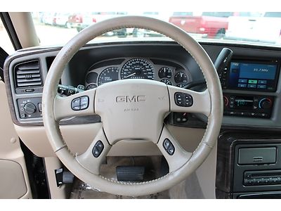 2006 Yukon Denali SUV 6.0L V8 AWD Rear DVD Sunroof OnStar Leather Power Seats, image 13