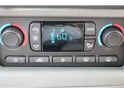 2006 Yukon Denali SUV 6.0L V8 AWD Rear DVD Sunroof OnStar Leather Power Seats, image 20