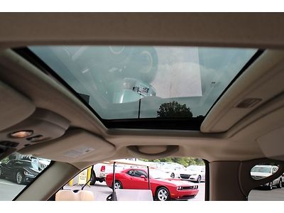 2006 Yukon Denali SUV 6.0L V8 AWD Rear DVD Sunroof OnStar Leather Power Seats, image 30