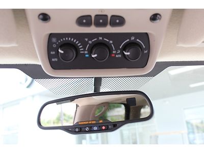 2006 Yukon Denali SUV 6.0L V8 AWD Rear DVD Sunroof OnStar Leather Power Seats, image 31