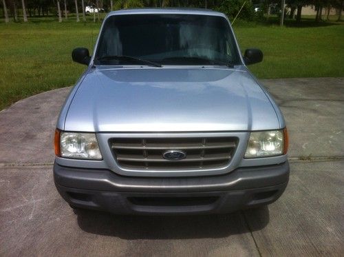 2003 ford ranger xl standard cab pickup 2-door 2.3l