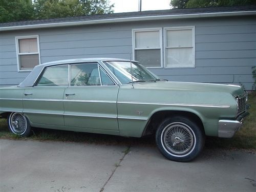 1964 Chevrolet Impala 4dr hardtop, image 3