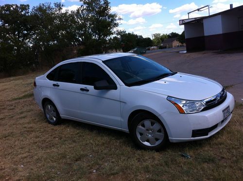 2008 ford focus s sedan 4-door 2.0l