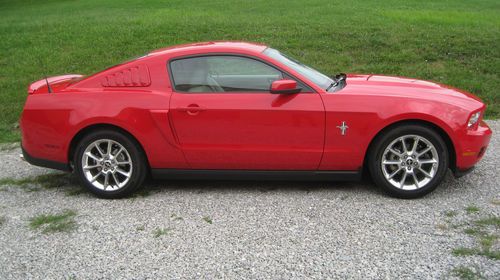 2010 Ford Mustang 682 original miles, image 2