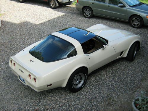 Beautiful 1981 corvette coupe