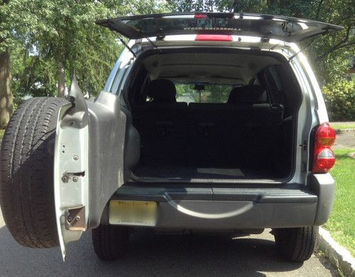 Jeep Liberty Sport 2002 3.7 V6 engine 4W Drive NEW TIRES 118K miles Automatic, US $3,899.99, image 2