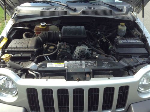 Jeep Liberty Sport 2002 3.7 V6 engine 4W Drive NEW TIRES 118K miles Automatic, US $3,899.99, image 12