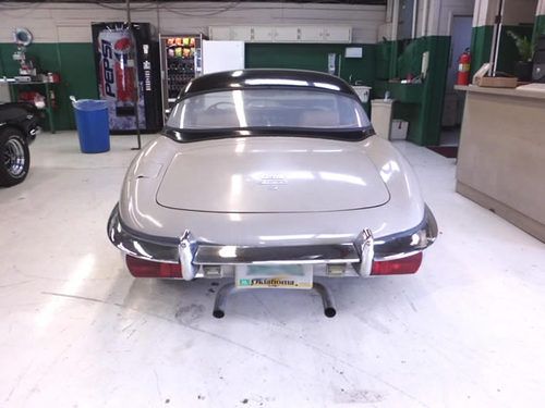 Classic Jaguar 1969 XKE Roadster with Black Hard Top - 6cyl 4.2 mtr, image 6