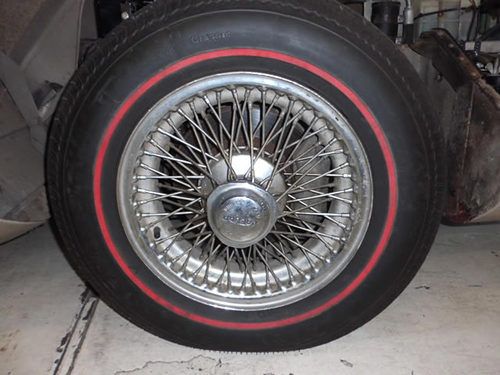 Classic Jaguar 1969 XKE Roadster with Black Hard Top - 6cyl 4.2 mtr, image 8