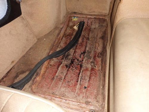 Classic Jaguar 1969 XKE Roadster with Black Hard Top - 6cyl 4.2 mtr, image 22